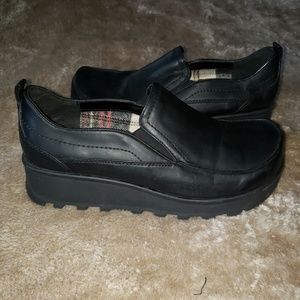 Excellent condition. Vintage 1997 Bumpers